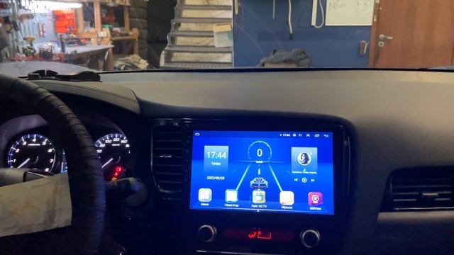 Система кругового обзора для Mitsubishi Outlander смотреть онлайн