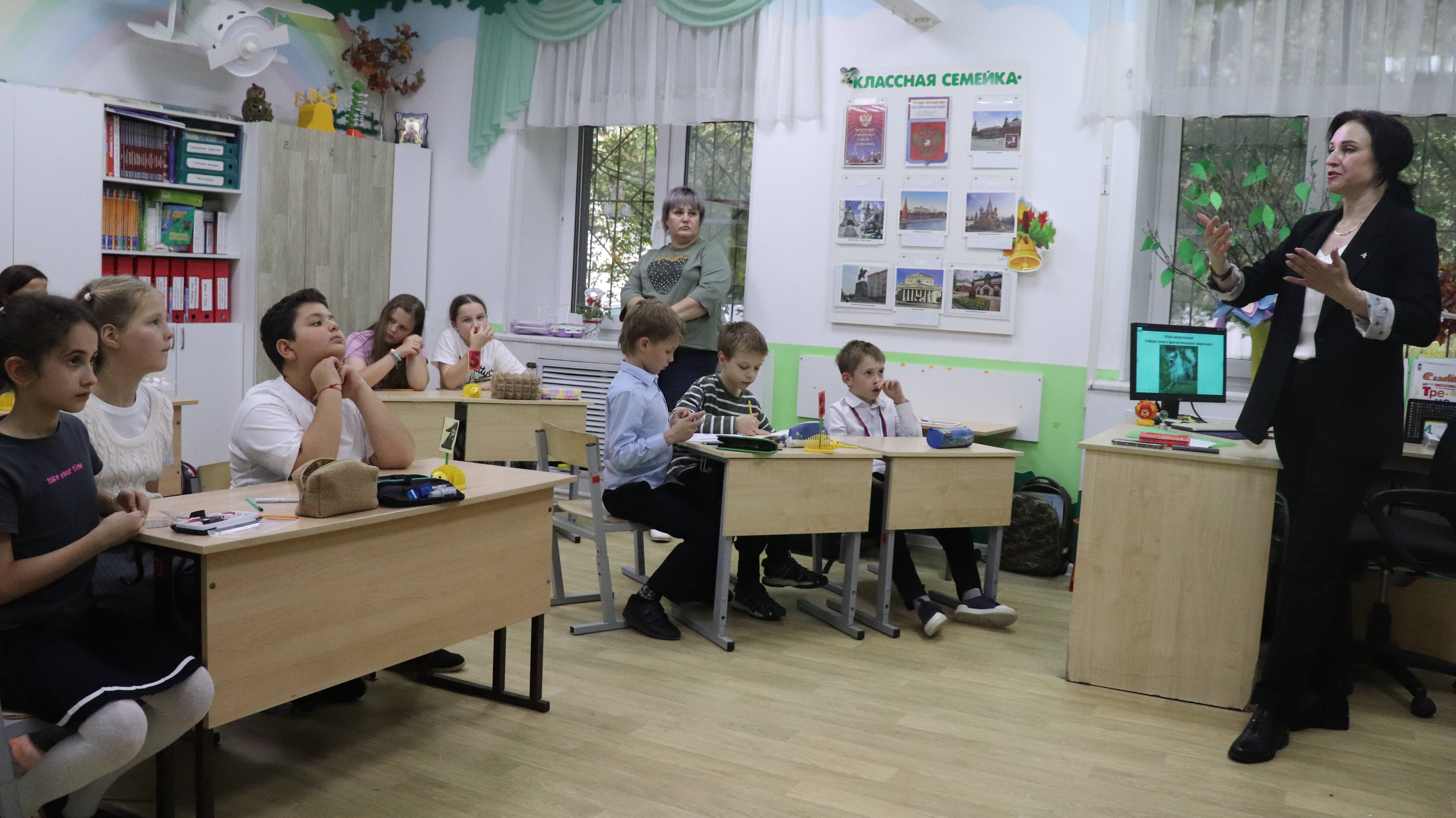 Урок генетики в 4-х классах Школы "МОРОЗКО" смотреть онлайн