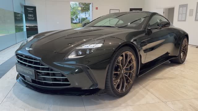 Aston Martin Vantage 2026 - Интерьер и Экстерьер смотреть онлайн