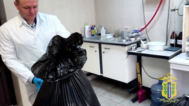 В Липецкой области оперативники уличили жителя г. Грязи в хранении 35 кг конопли на чердаке сарая смотреть онлайн