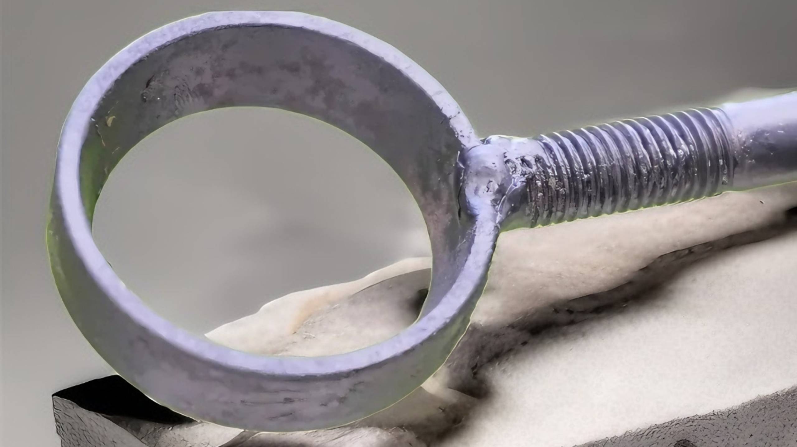 СДЕЛАЙ САМ: Мощный металлический ЗАХВАТ-КРЮК для подъема тяжестей! смотреть онлайн