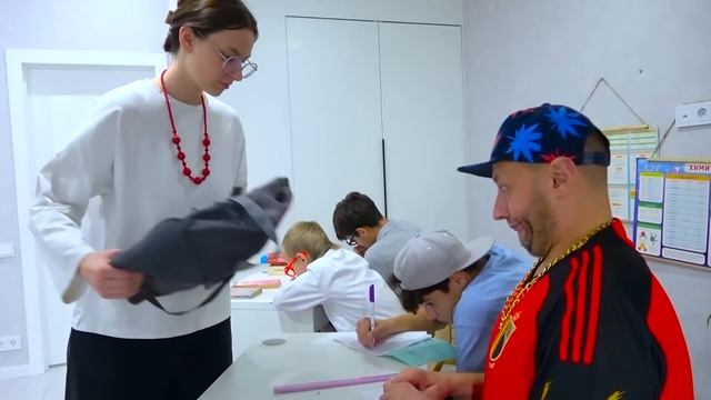 ТУПАРЕВ ЕСТ ШПОРЫ! смотреть онлайн