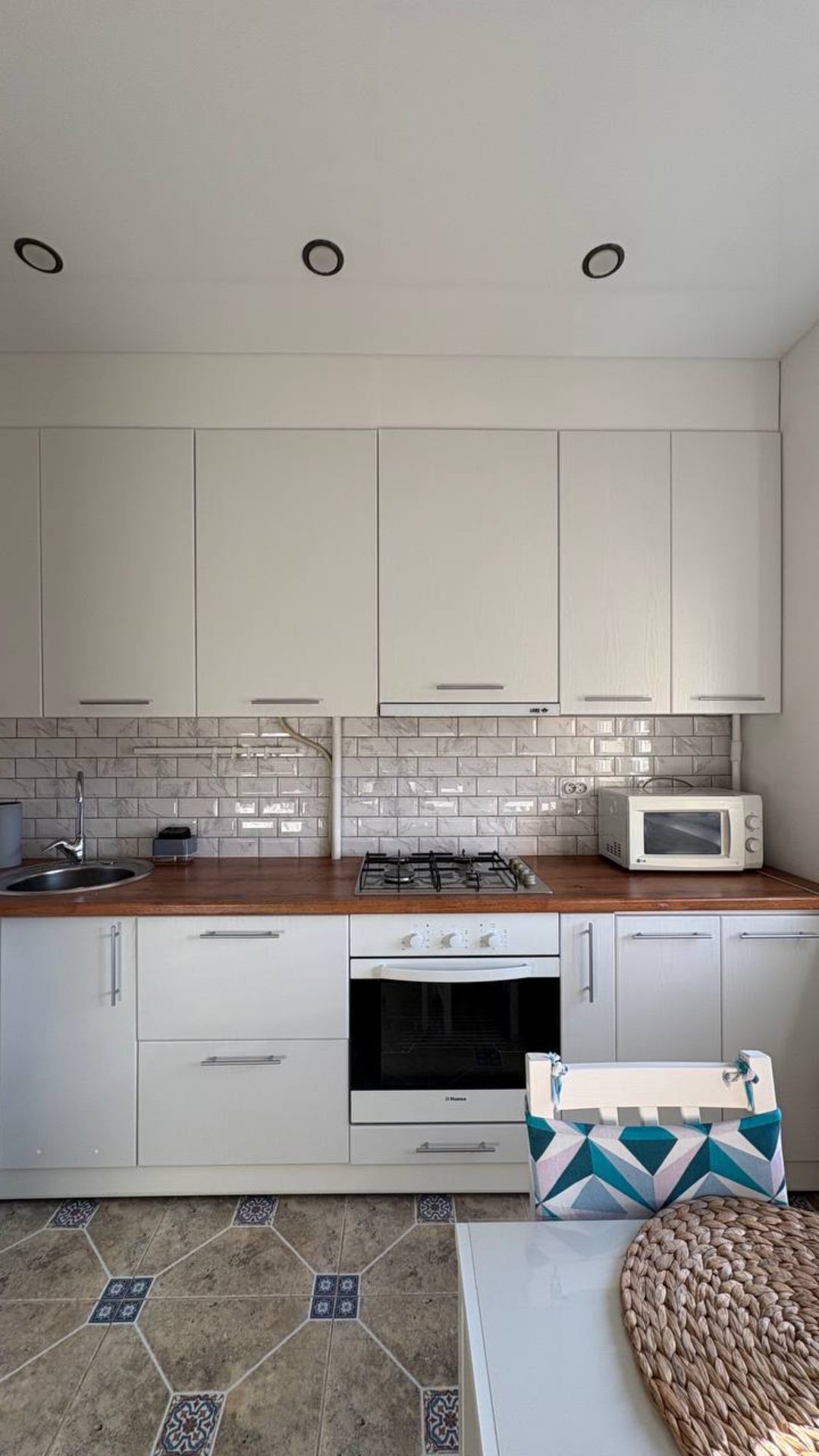 Комфортабельная Квартира на жилом комплексе «Тополиная Аллея»