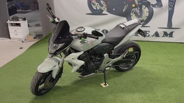 HONDA CB600 HORNET ABS 2011г. Из Германии смотреть онлайн