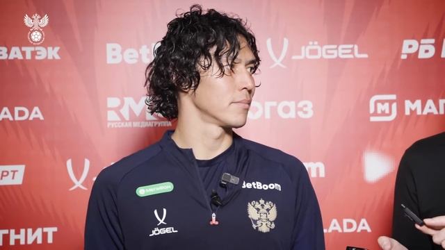 Брифинг сборной России I Карпин, Умяров, Бевеев, Кисляк и Кафанов смотреть онлайн