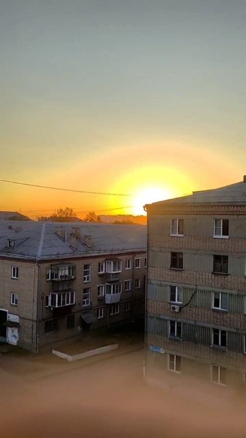 Потрясающий закат 08-10-2025 смотреть онлайн