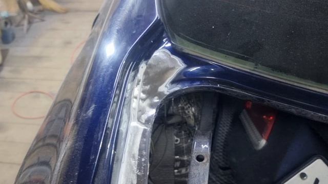 Окрас заднего крыла Toyota Corolla 150