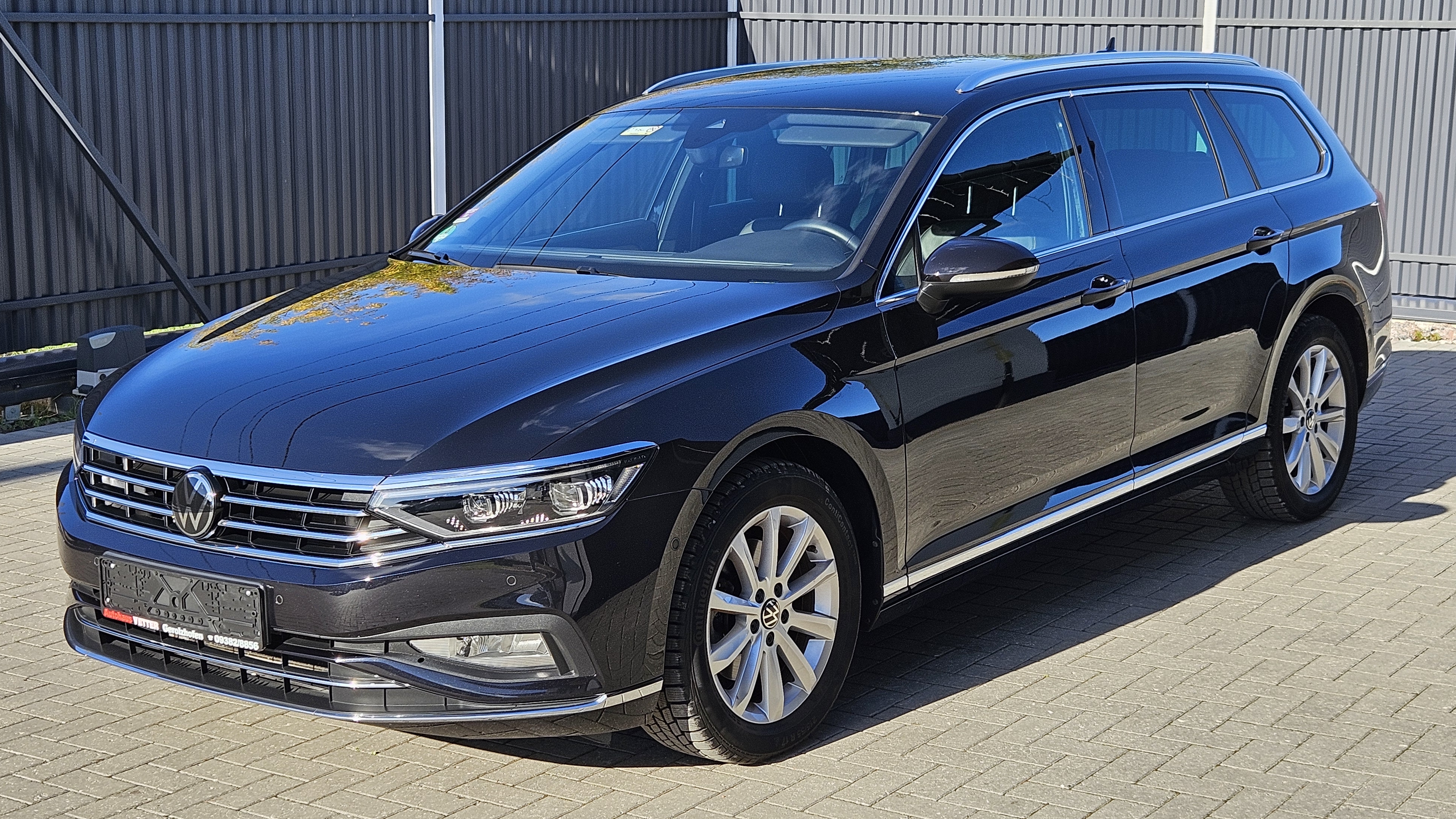 VW Passat Variant 2022! 1.5 TSI 150 hp. DSG7 DQ200! Harman/Kardon, IQ.Light, камера, Webasto и т.д. смотреть онлайн