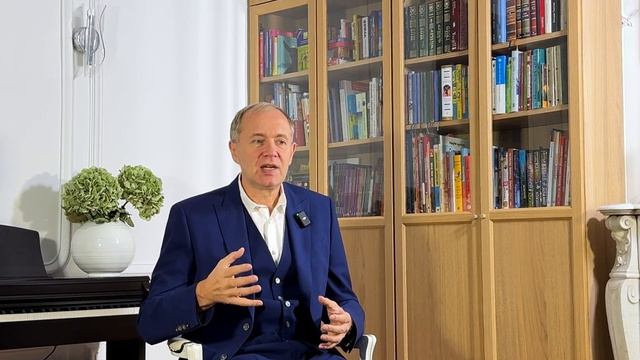 Изменить свою жизнь – ПРОСТО! / Как ПРАВИЛЬНО ставить цели, чтобы они были достижимыми? смотреть онлайн