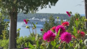 Потрясающие сады, в существование которых Вы не поверите!  Садовый тур по острову Макинак, 2025