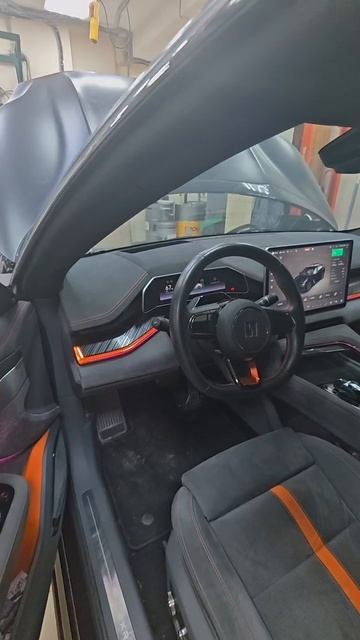 А КАК ДЕЛА У НАШЕГО ZEEKR? смотреть онлайн