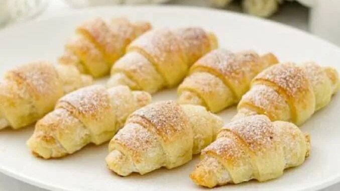 ТВОРОЖНЫЕ РОГАЛИКИ смотреть онлайн