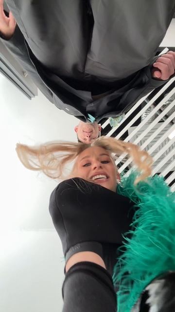 Двойной репортаж😎 смотреть онлайн