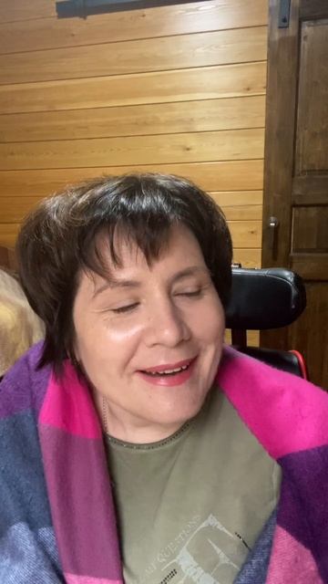 Всех нас недолюбили