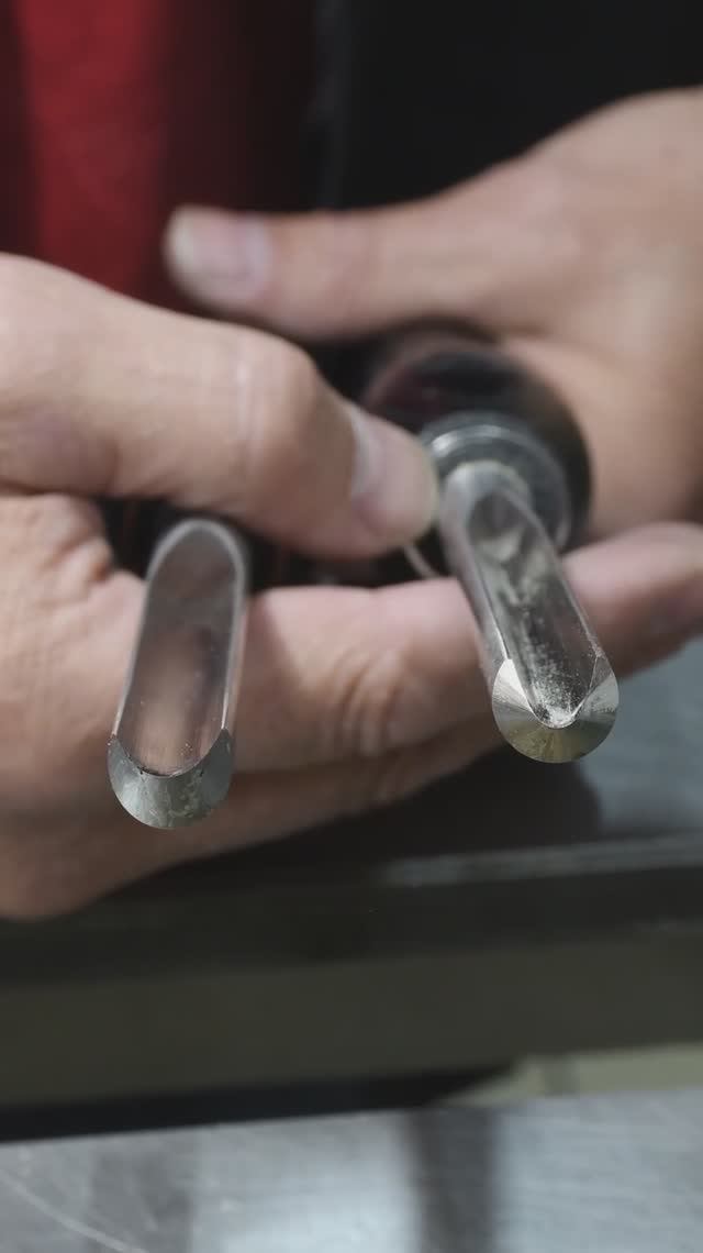 Токарный рейер, отличия (обычный / чашечный). Spindle Gouge & Bown Gouge #woodturning #rubankov