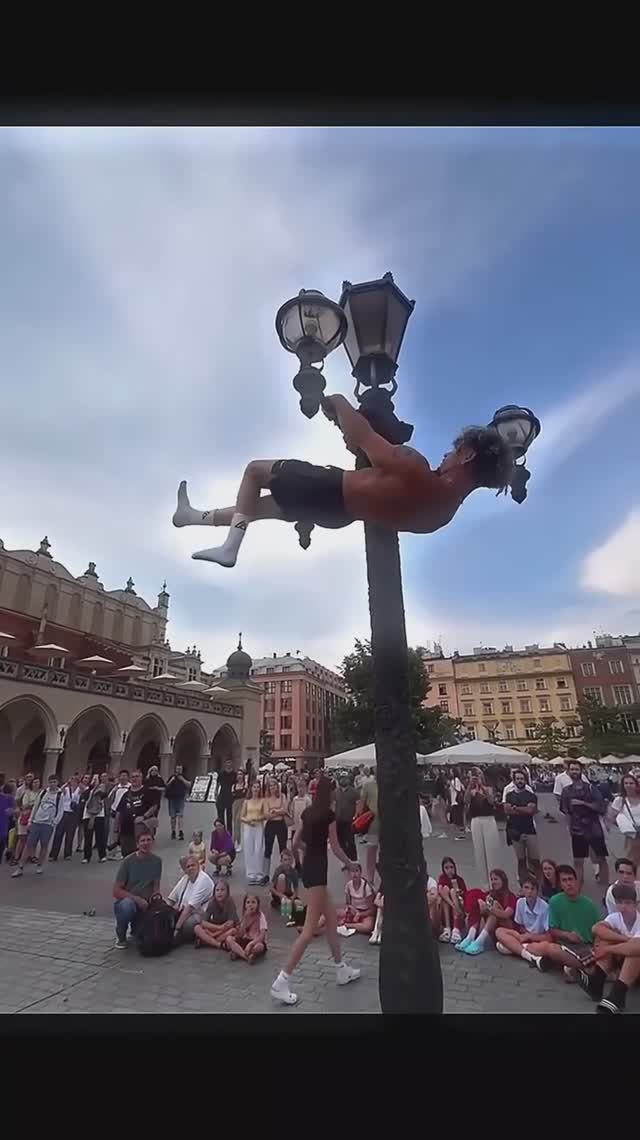 Невероятное владение своим телом💪 смотреть онлайн