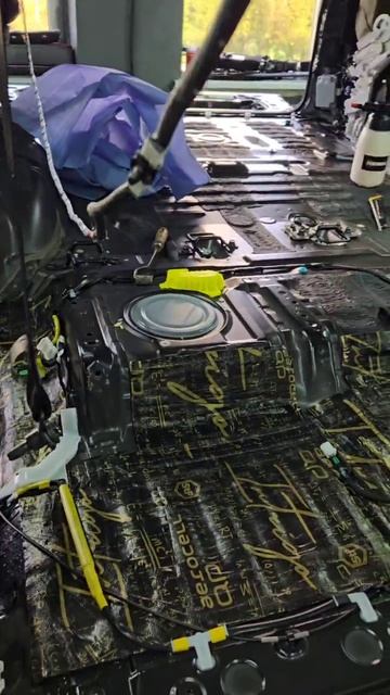 Спокойствие на Дороге: Шумоизоляция для Вашего Автомобиля