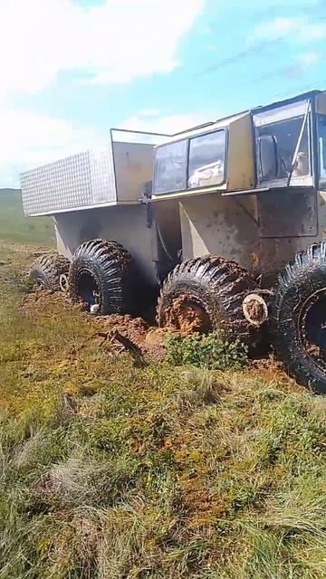 вытаскиваем болотоход