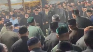 Зикр у Гараев Абдулы до помилует его Алллагь🤲🤲🤲