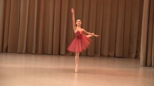 Виктория Павлова ＂Танец Редисочки из балета Хачатурян