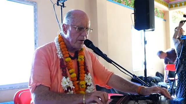 2025.10.07 03 Indradyumna Swami kirtan смотреть онлайн