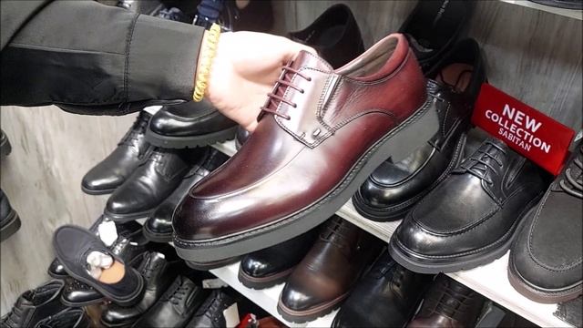 МУЖСКАЯ ПРЕМИУМ ОБУВЬ ДО 50 РАЗМЕРА КОЛЛЕКЦИЯ ОСЕНЬ-ЗИМА 2025 Г КРОССОВКИ ТУФЛИ ЧЕЛСИ МОСКВА смотреть онлайн