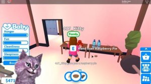 МАМА ПОТЕРЯЛАСЬ! МЕНЯ УДОЧЕРИЛИ ОБНОВЛЕНИЕ КОНФЕТНАЯ УЛИЦА в адопт ми роблокс ADOPT ME roblox