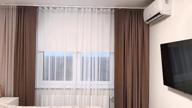 Рулонные шторы блэкаут, система Coulisse с электроприводом с Wi Fi и управлением голосом через Яндек