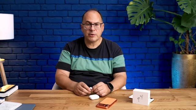 Наушники Apple Airpods Pro 3 - лучшие наушники для владельцев iPhone смотреть онлайн