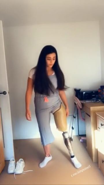 Amputee Lak смотреть онлайн