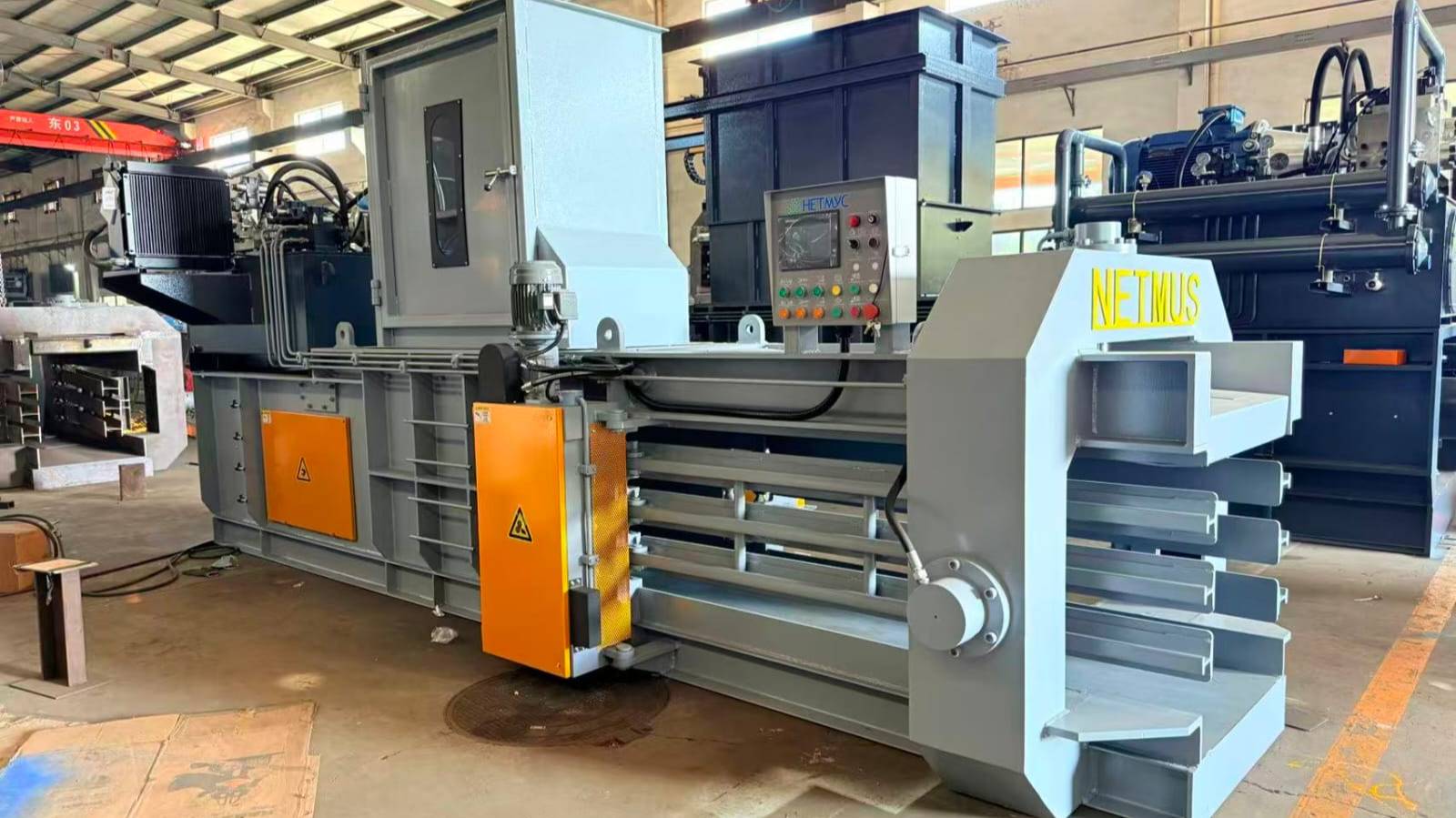 Горизонтальный пресс для вторичного сырья NETMUS 7280400