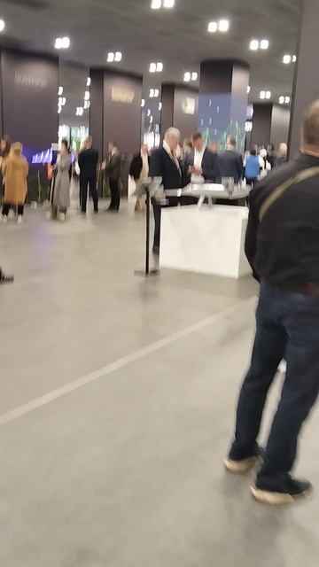 Российская агропромышленная выставка «Золотая осень». Технологии для аграриев (4) смотреть онлайн