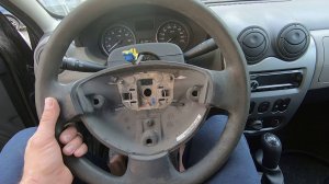 Снятие руля Renault Sandero 1