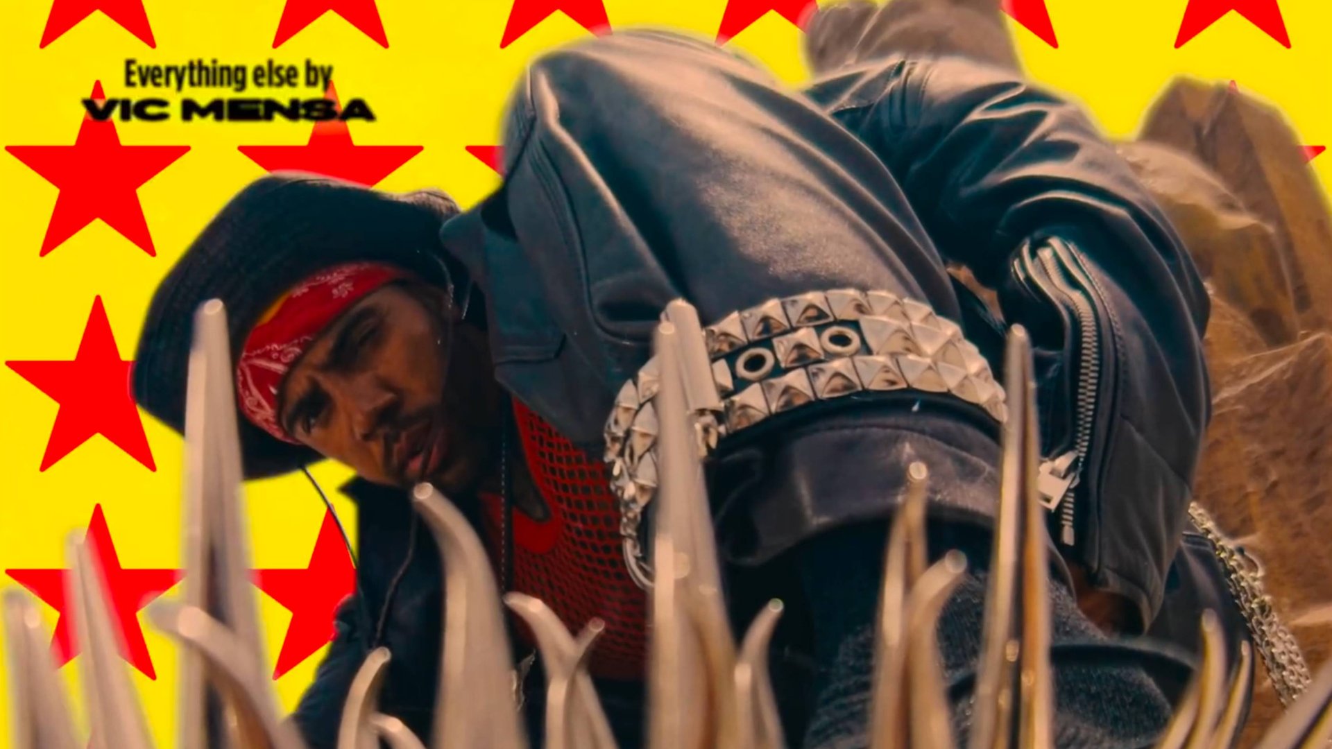 Vic Mensa - Still With The Smoke