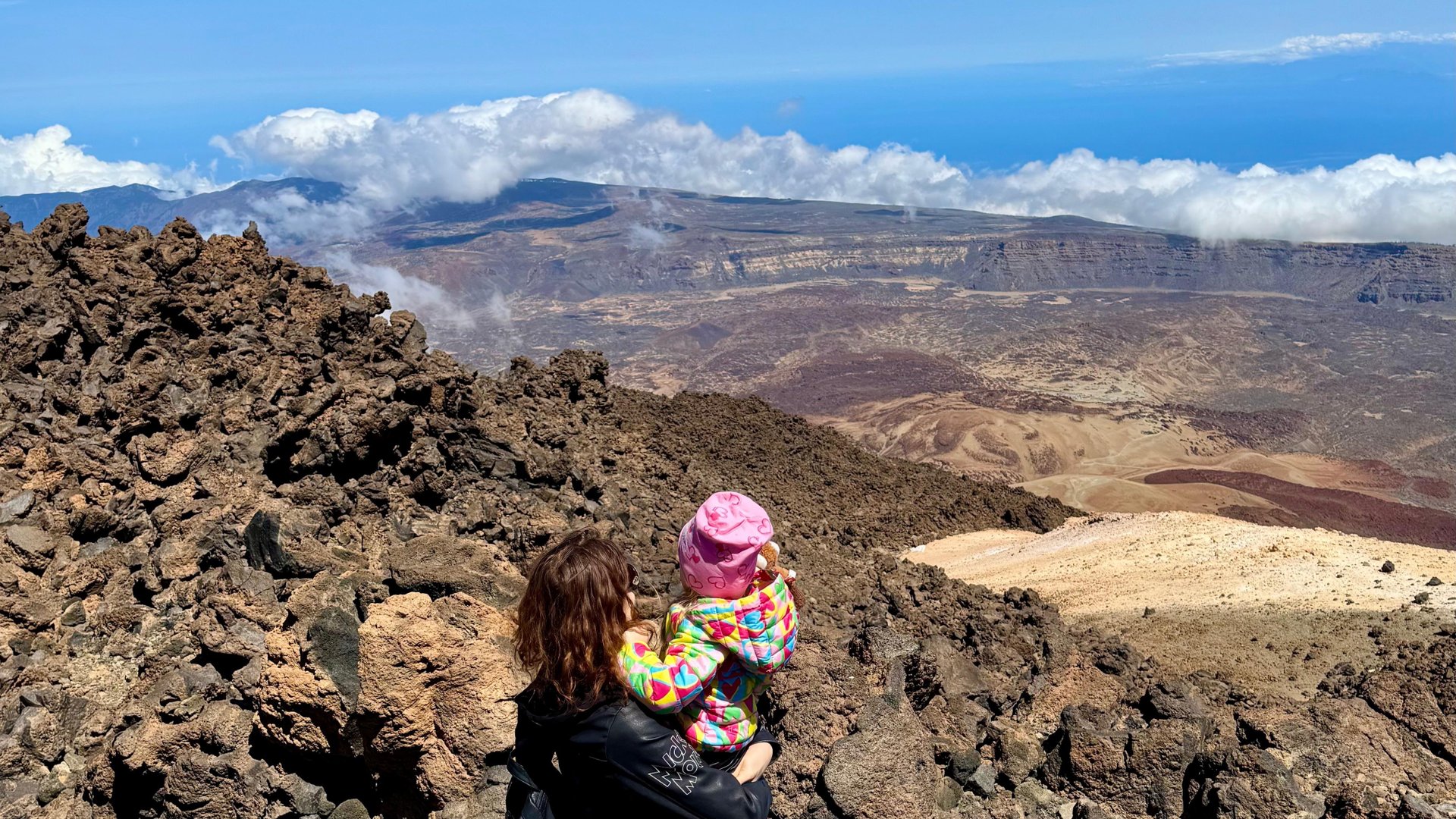 На вершине вулкана Тейде на Тенерифе смотреть онлайн