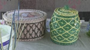 Корзина из газетных трубочек узором Ромбовидная сеточка. С Натальей Сорокиной