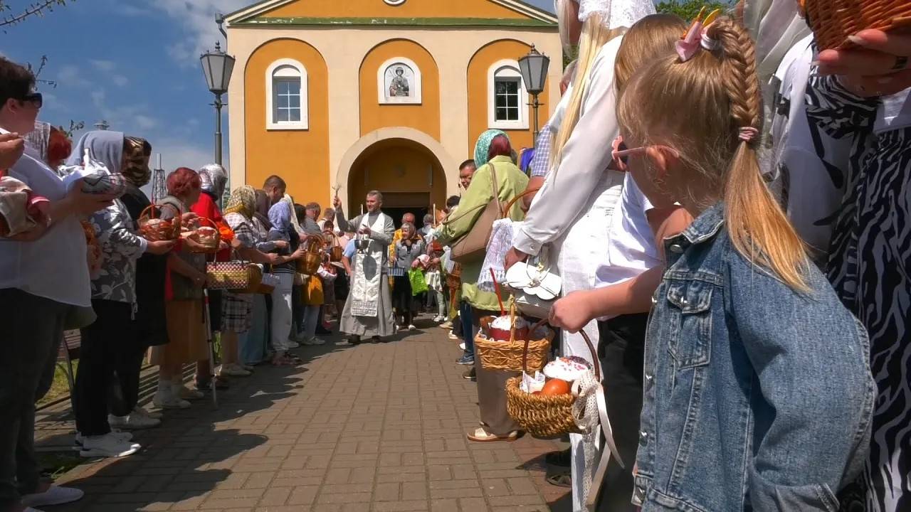 Православные верующие встретили Пасху