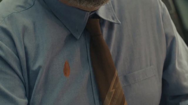 Пятна от соуса как знак отличия: KFC превратил бытовую проблему в креативный брендинг смотреть онлайн