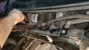 #099(1) снятие трапеции стеклоочистителя(VW туарег)