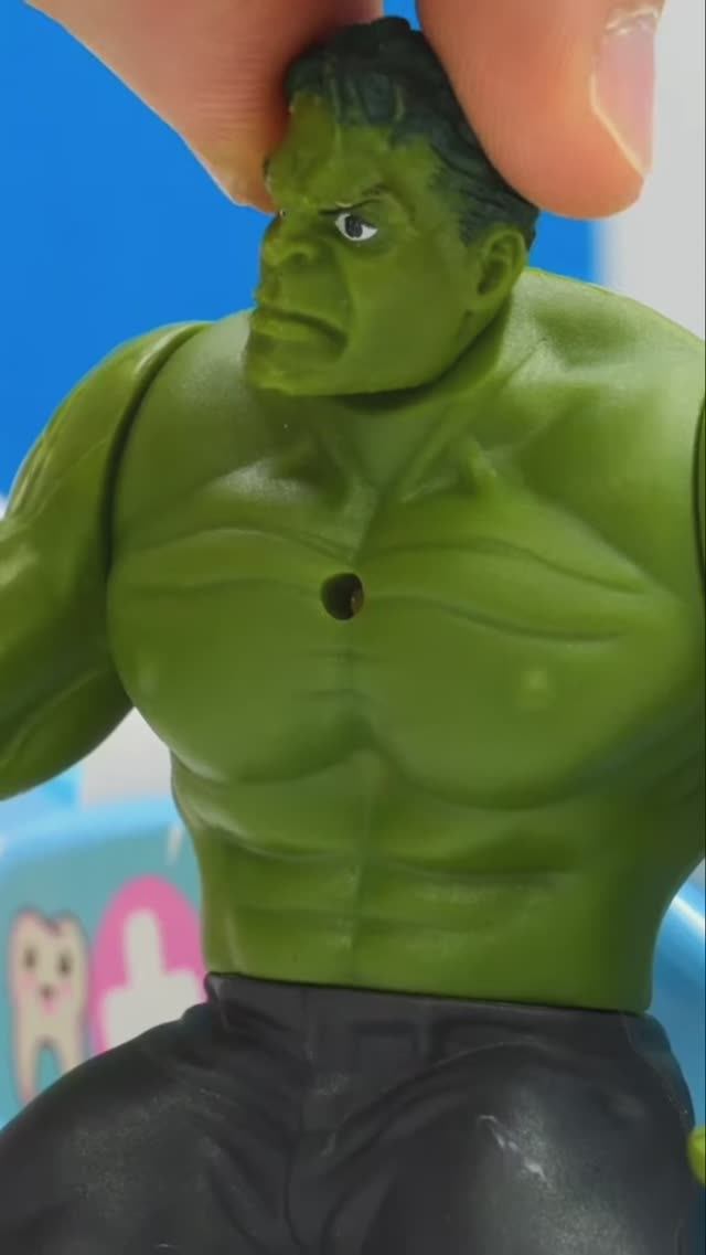 Халк нашёл своё призвание 💪🚑! #весело #халк #игрушкидлядетей смотреть онлайн