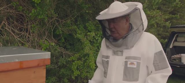 Телешоу "Ферма Кларксона", 1.07 (AlexFilm) смотреть онлайн