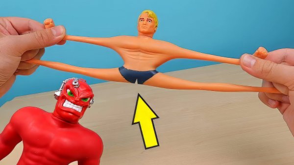 Мучаю игрушку антистресс Стретч Армстронг! Что если бросить его с высоты 100 метров? alex boyko