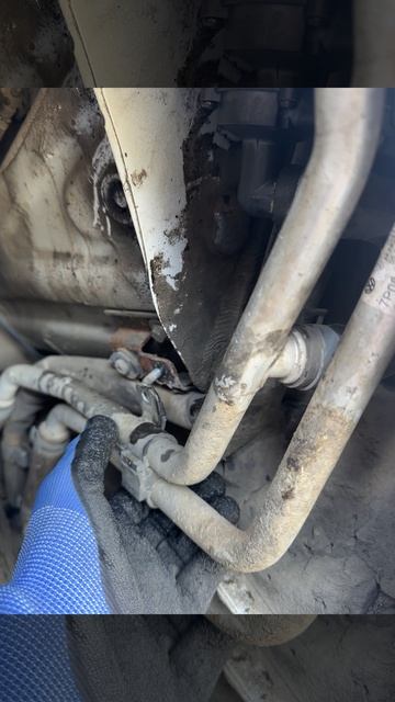 Замена дополнительной Электро помпы (насоса) на Touareg 2 (2013)