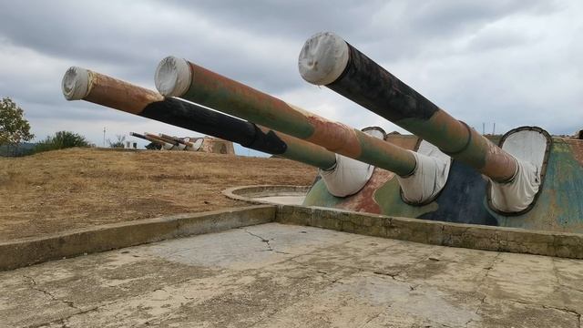 Героическая 30 я Береговая Батарея в Севастополе. смотреть онлайн