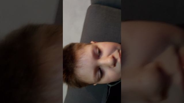 супер челеленчж сладо или гатко!с пацанами