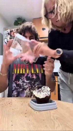 Какой сообразительный 😂