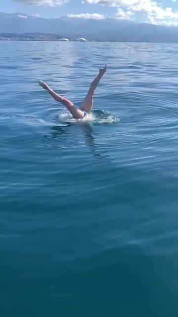 Синхронное плаванье в открытом море. смотреть онлайн