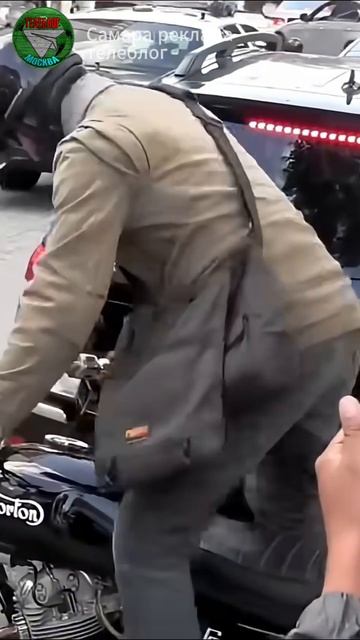 Интересный случай, который очень хорошо показывает, кто такой Киану Ривз | Телеблог смотреть онлайн