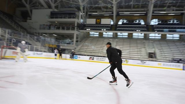 Progressions To Improve the Outside Edge Turn with Victo... смотреть онлайн