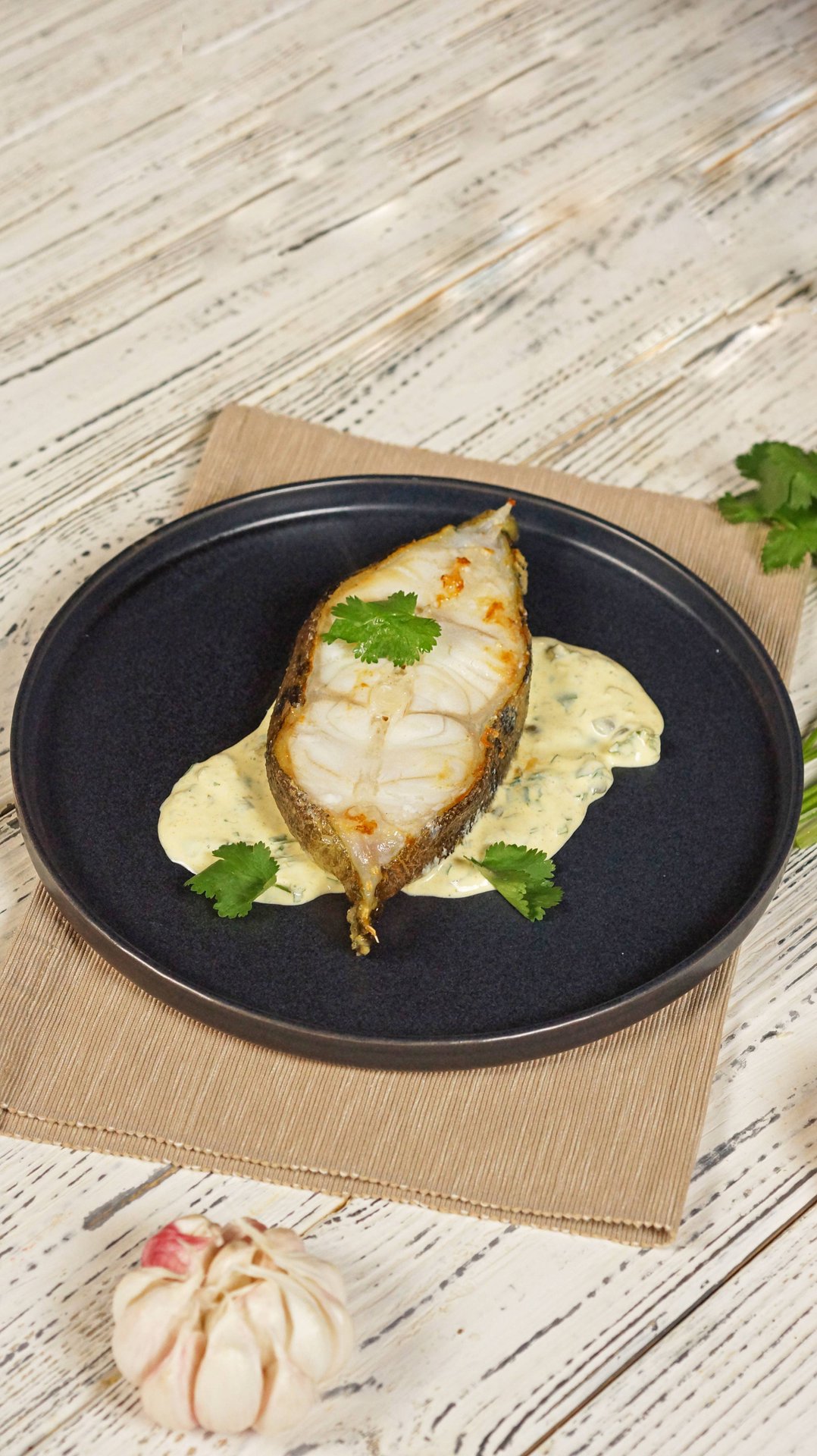 Как вкусно приготовить стейки зубатки?! смотреть онлайн